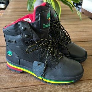 Vintage Timberland boots NEW size 9